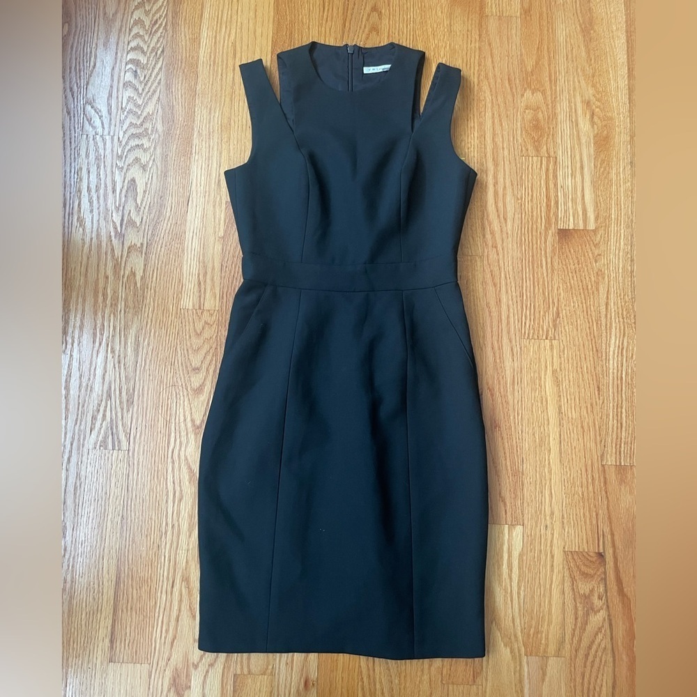 Trina Turk Elegant Black Sleeveless Cocktail Dress